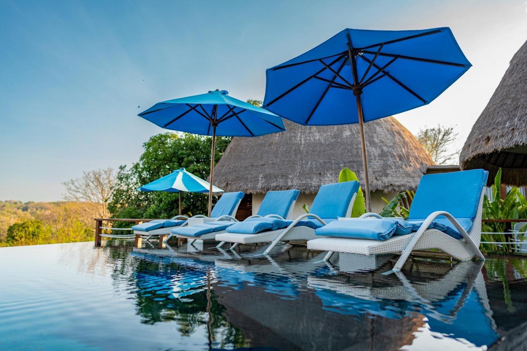 C-view Holiday park 3*