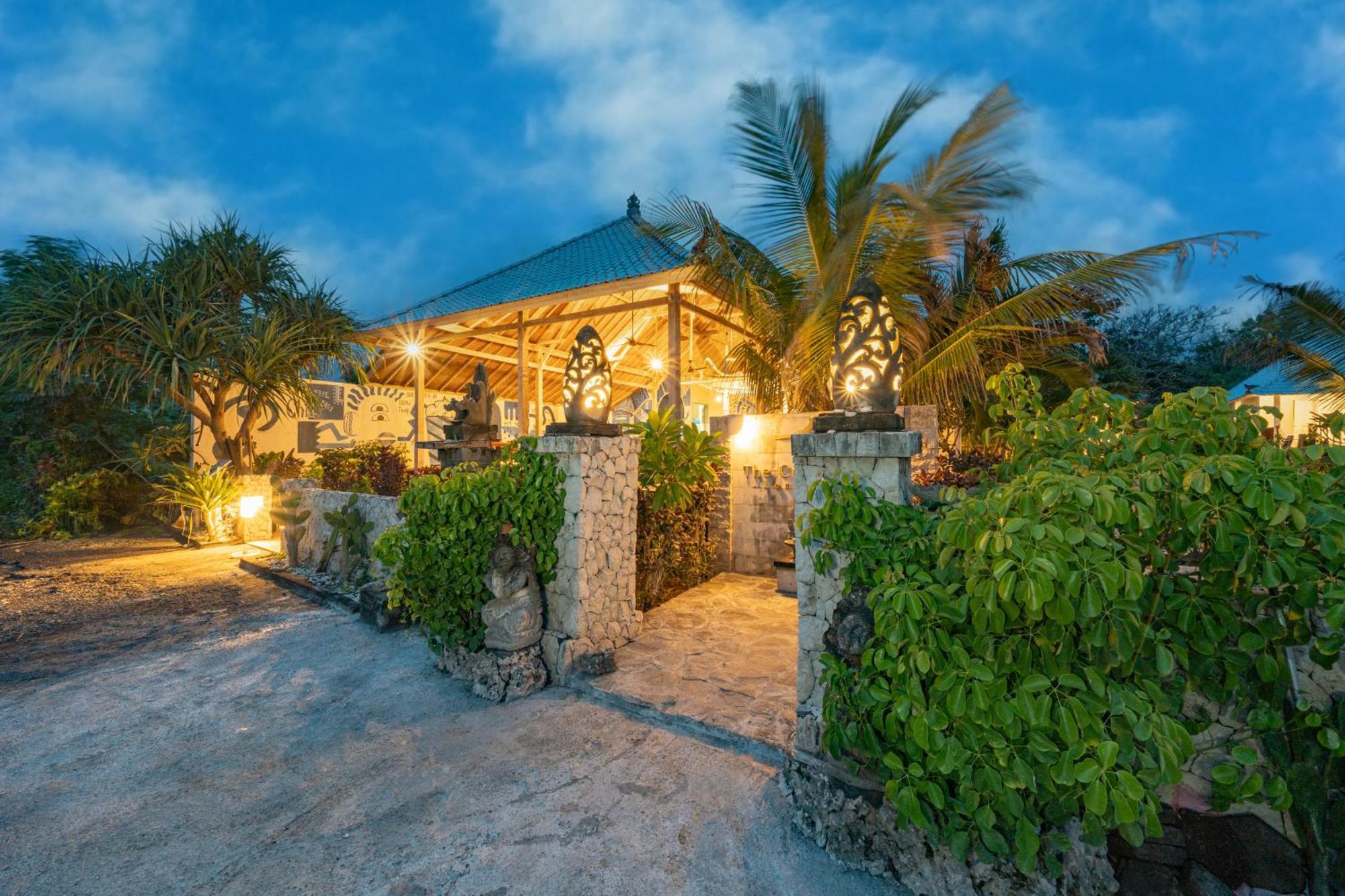 Taman liburan The Cubang Hut's Lembongan