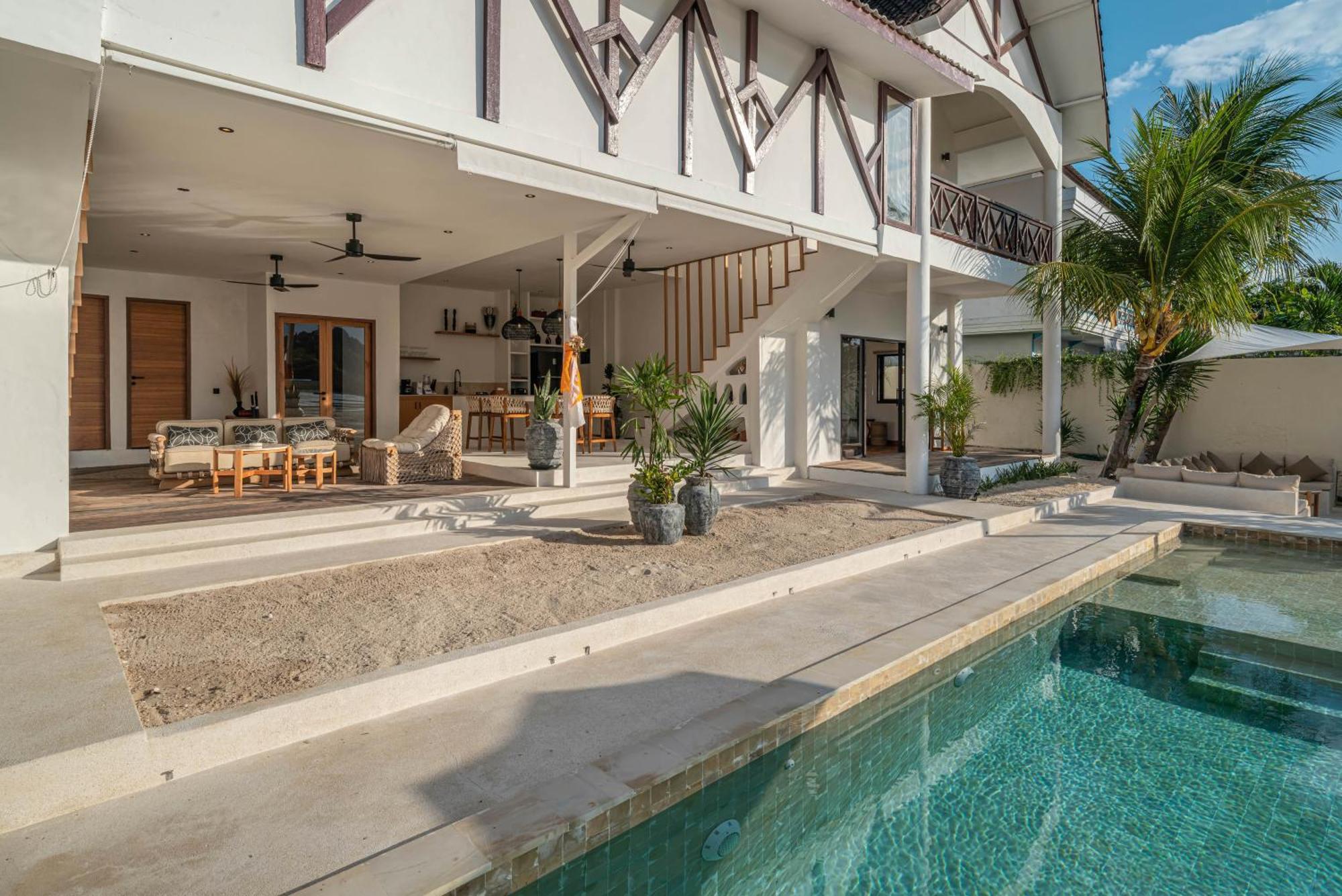 La Ceningan - Breathtaking 4br Beachfront In Nusa Ceningan Villa *