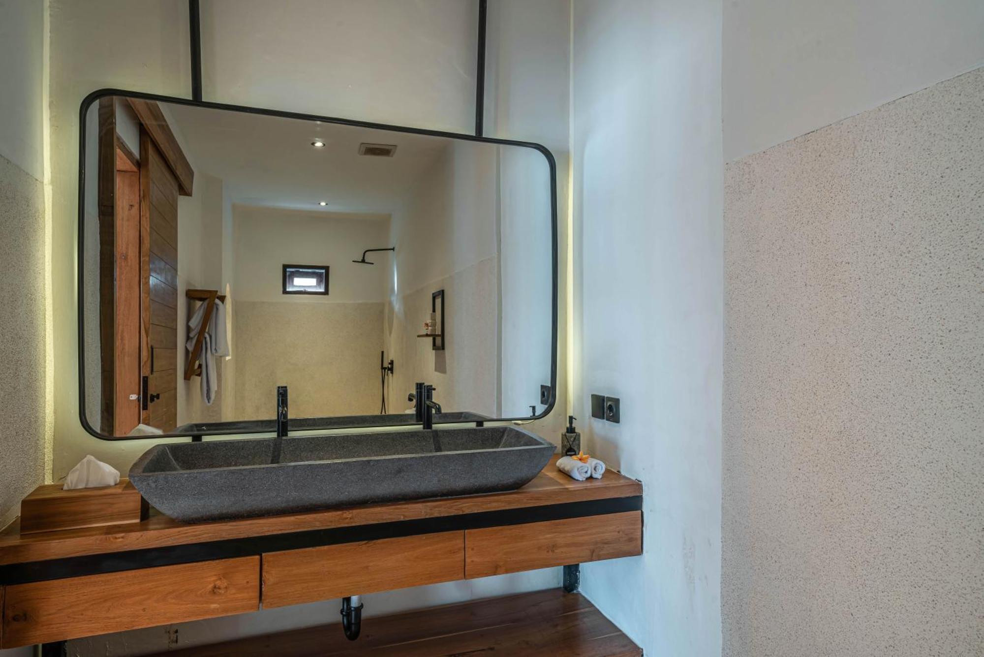 La Ceningan - Breathtaking 4br Beachfront In Nusa Ceningan Villa Nusa Lembongan (Bali)