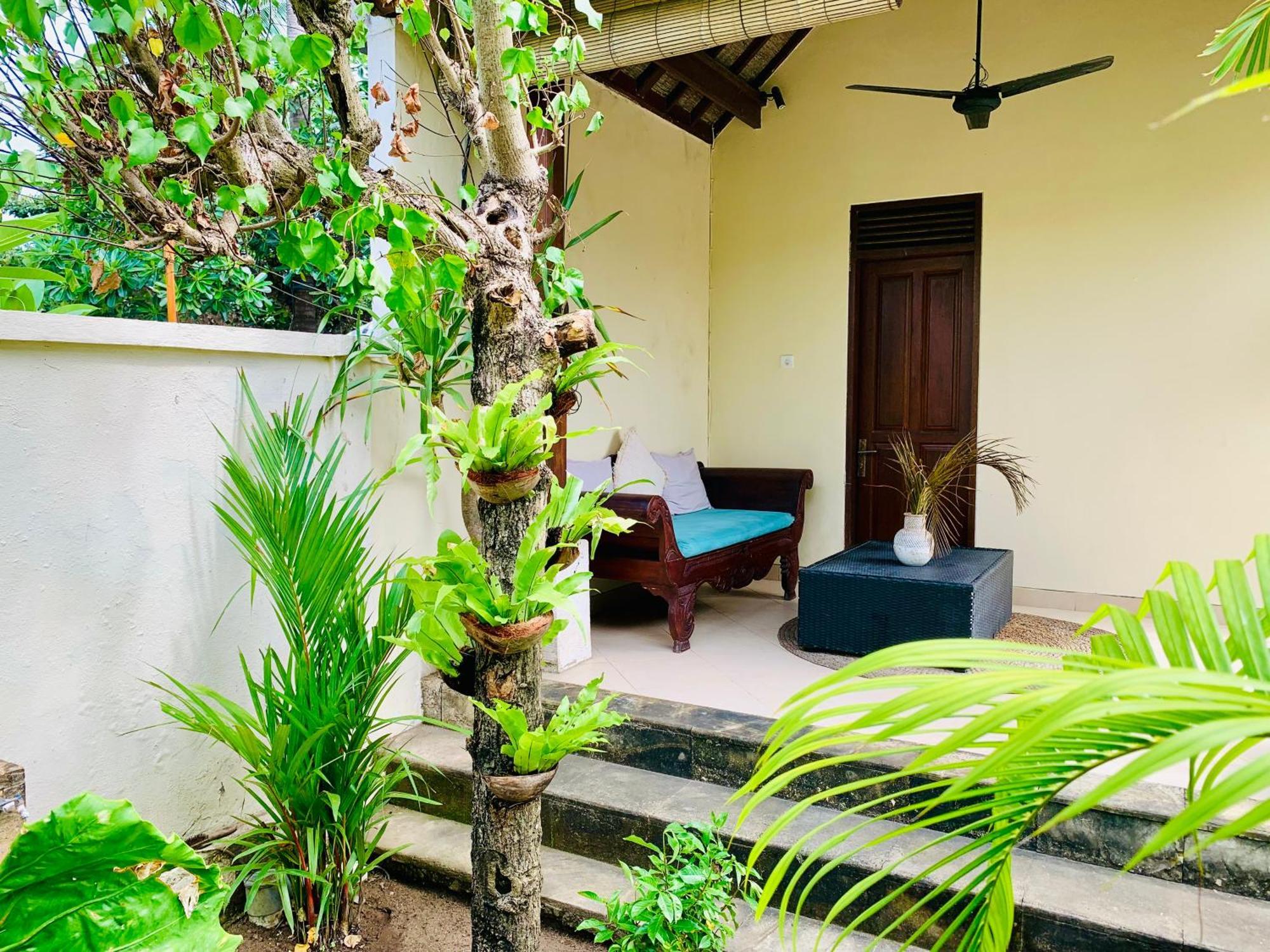 Wisma tamu Baruna Garden