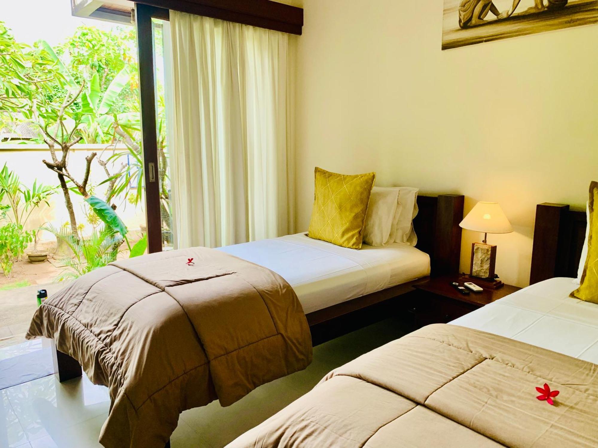 Wisma tamu Baruna Garden 2*