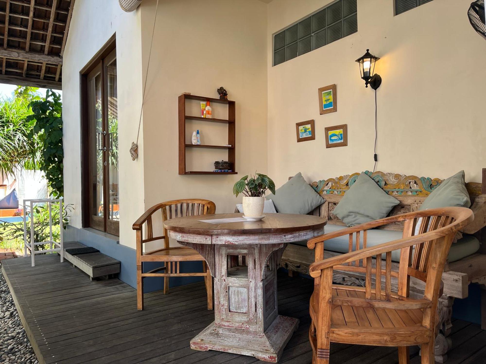 Bed & Breakfast Living Lembongan