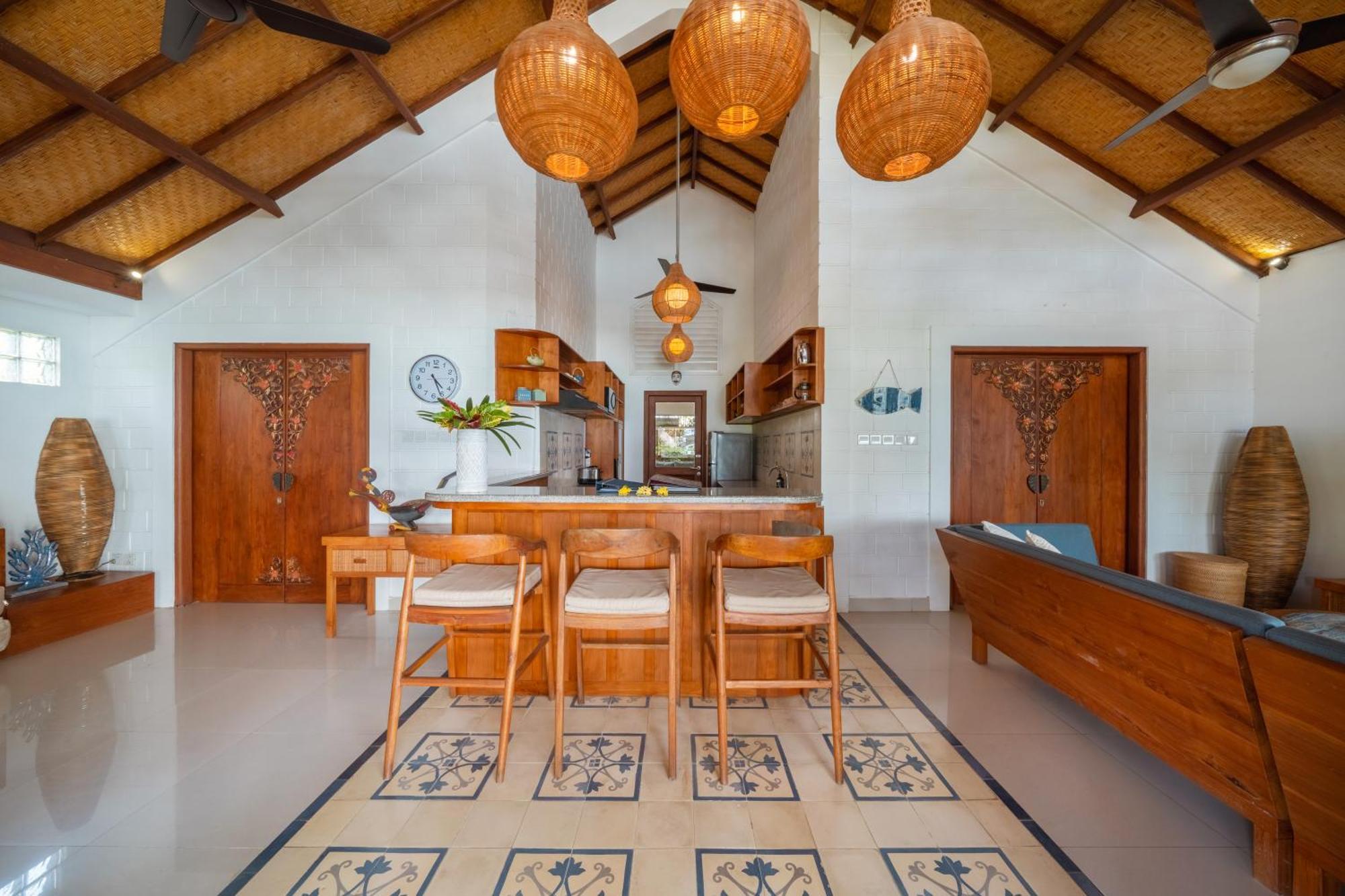 Villa Island