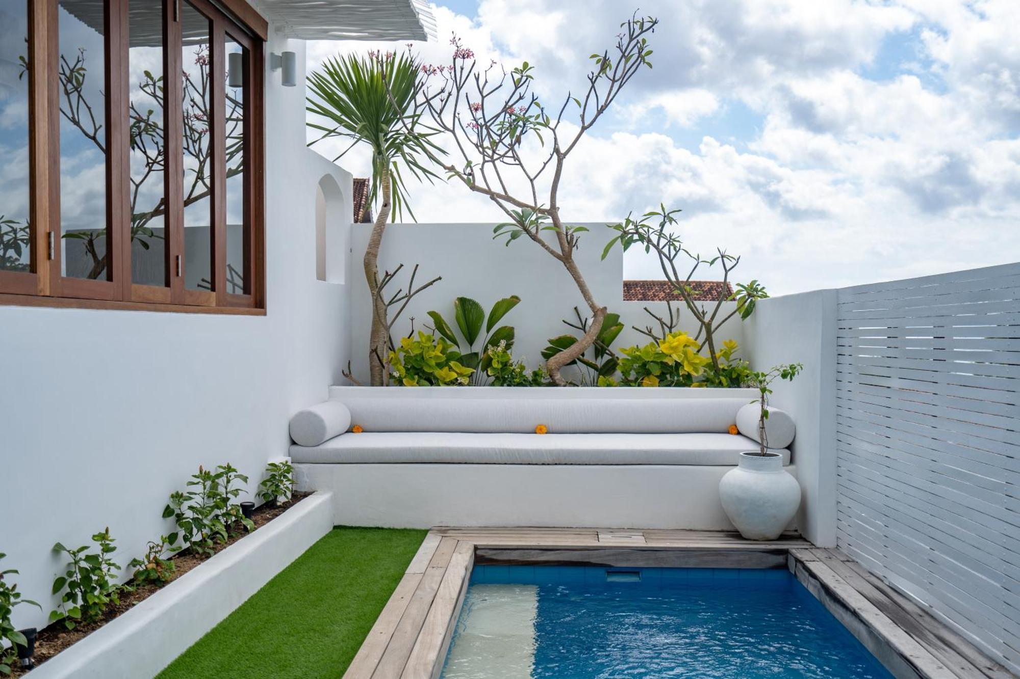 Villa Tonic