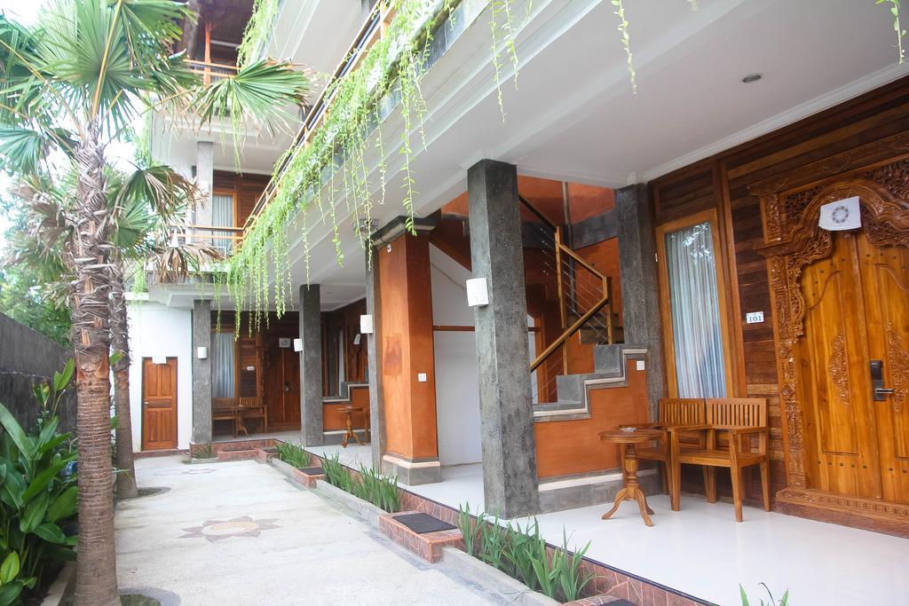 D'camel Hotel 2*