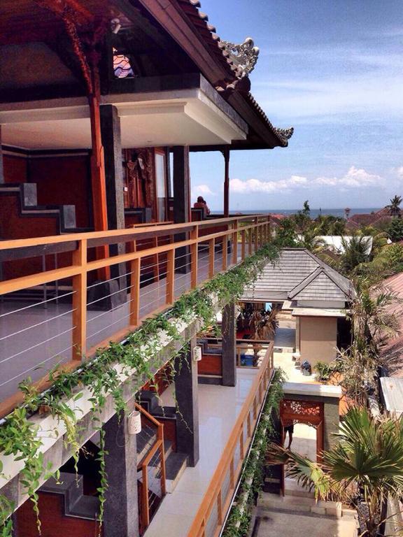 D'camel Hotel 2*