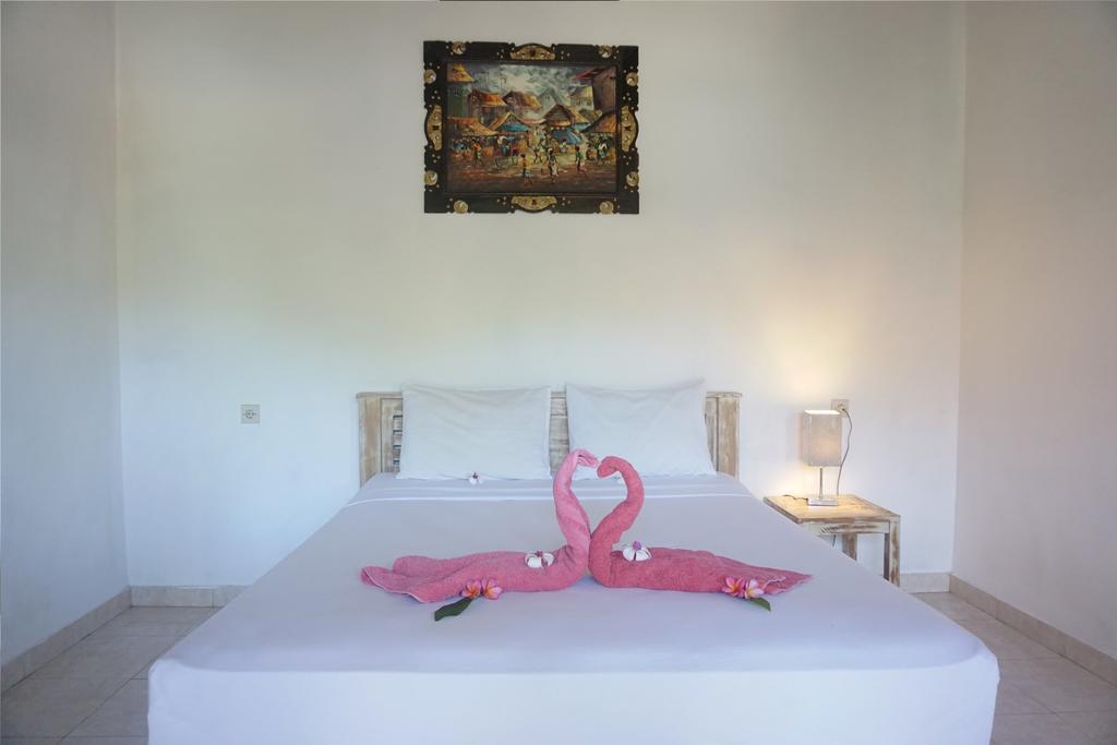 Nyoman And Grill Guest house 2*