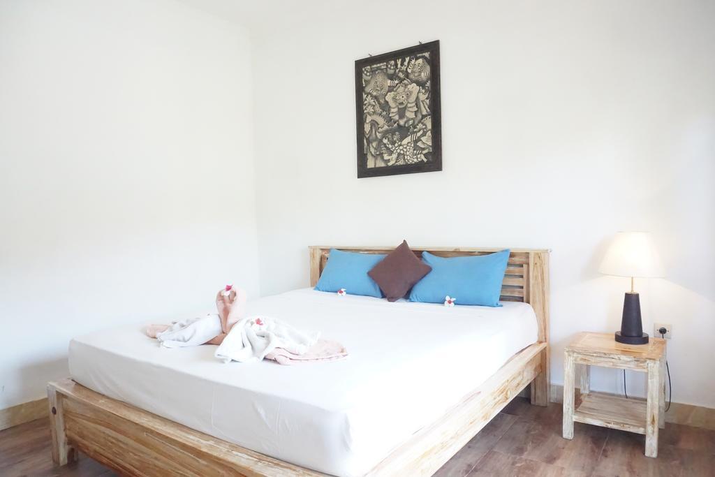 Nyoman And Grill Guest house 2*