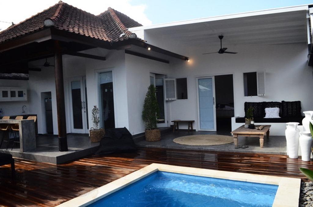 Kiki Villa