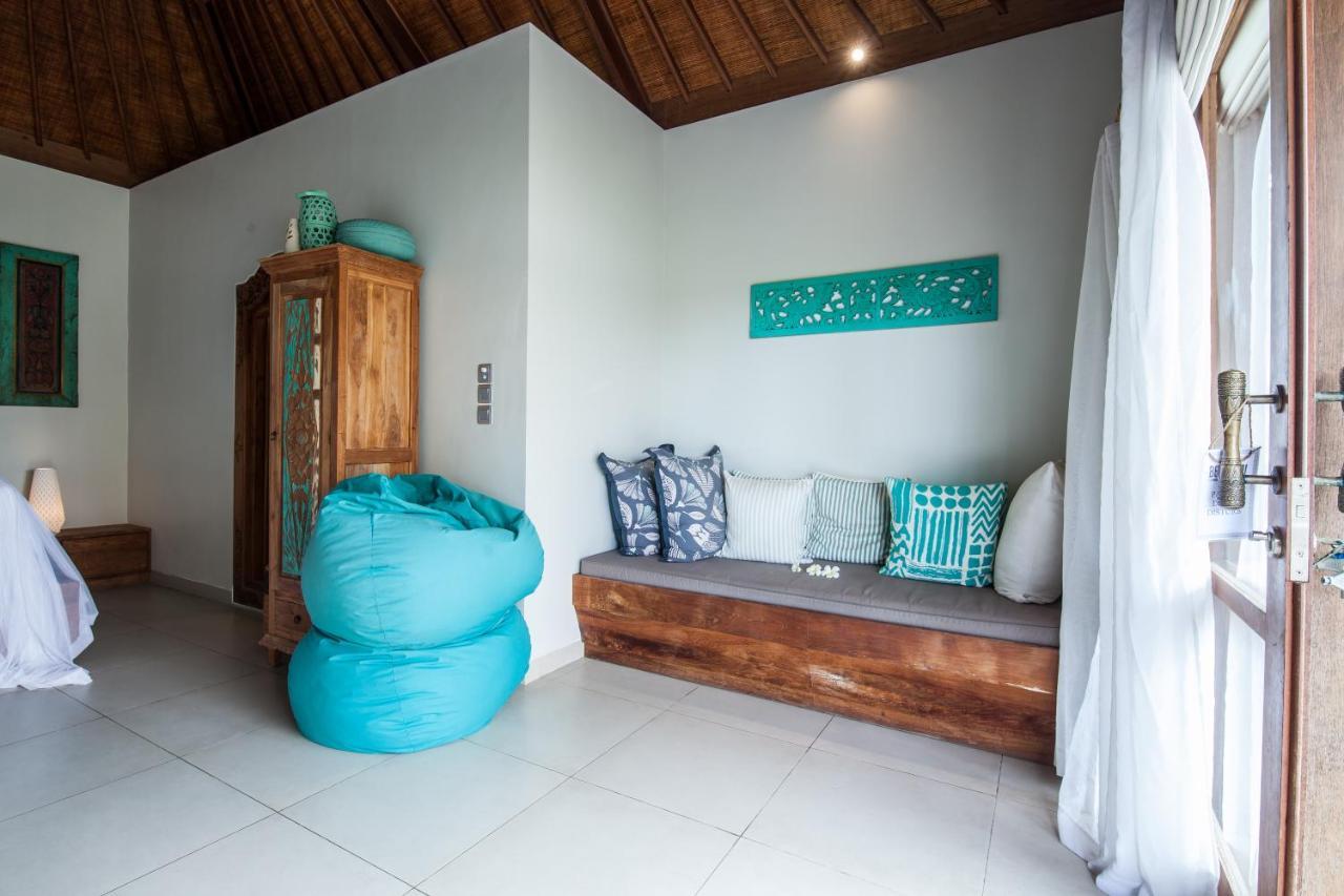 Bersantai Villas Island Villa *