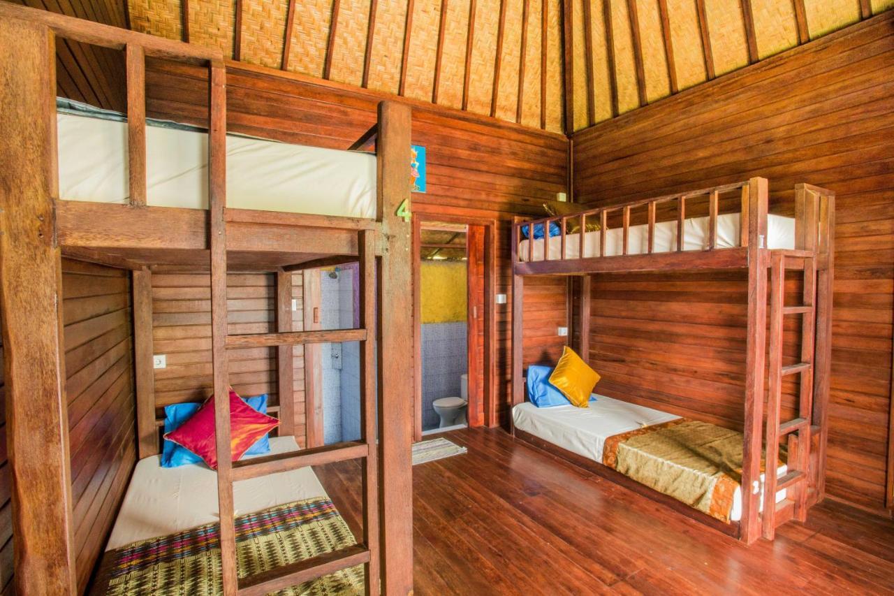 Uma Hostel