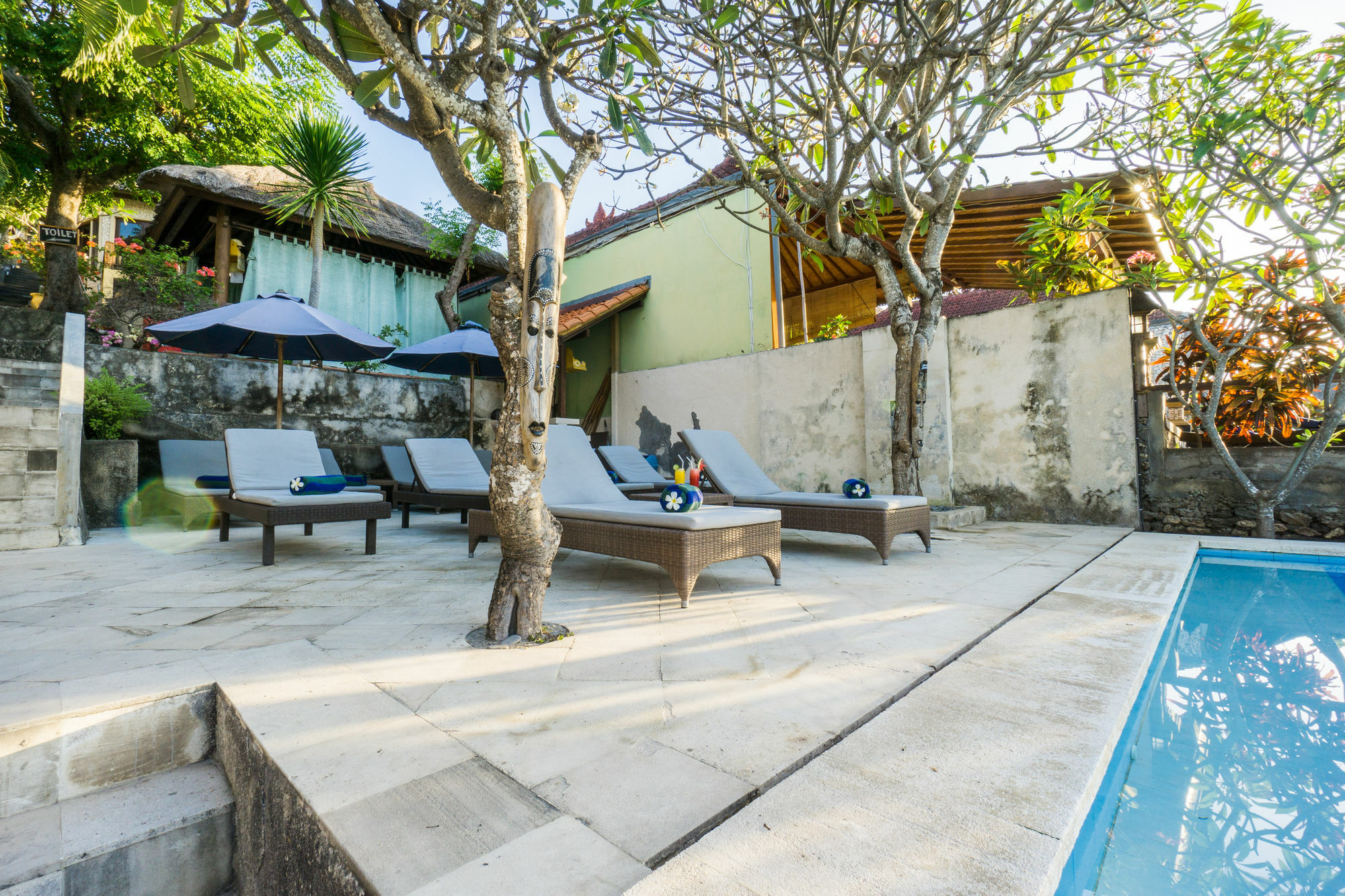 Ware Ware Surf Lembongan 3*
