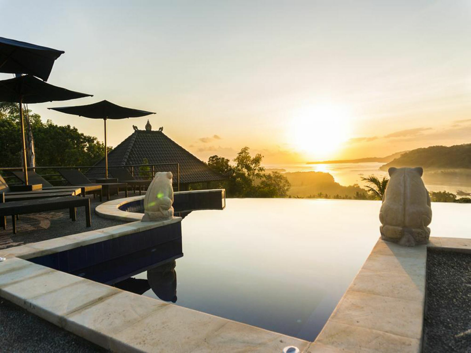 Sunrise Ocean Hut's Holiday park 3*