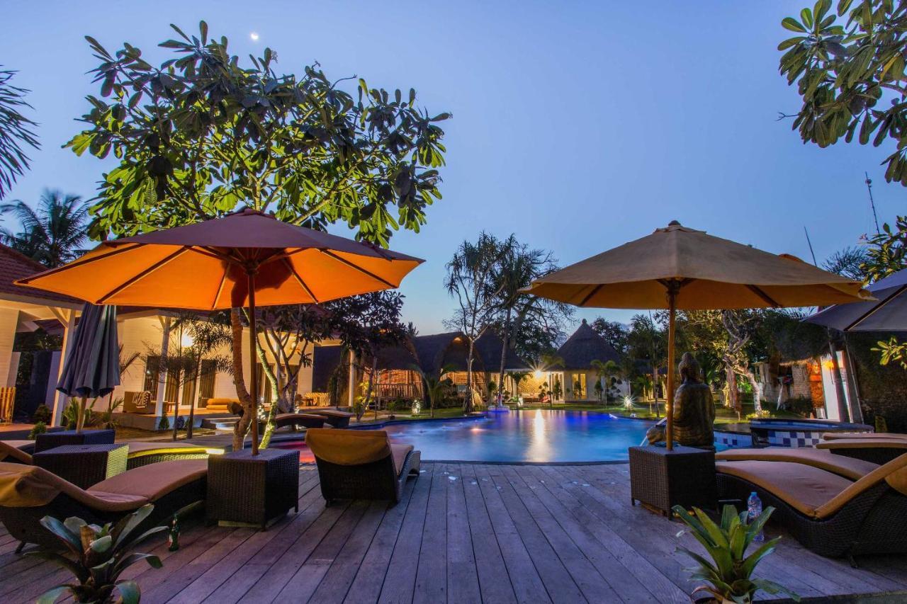 Sanghyang Bay 3*