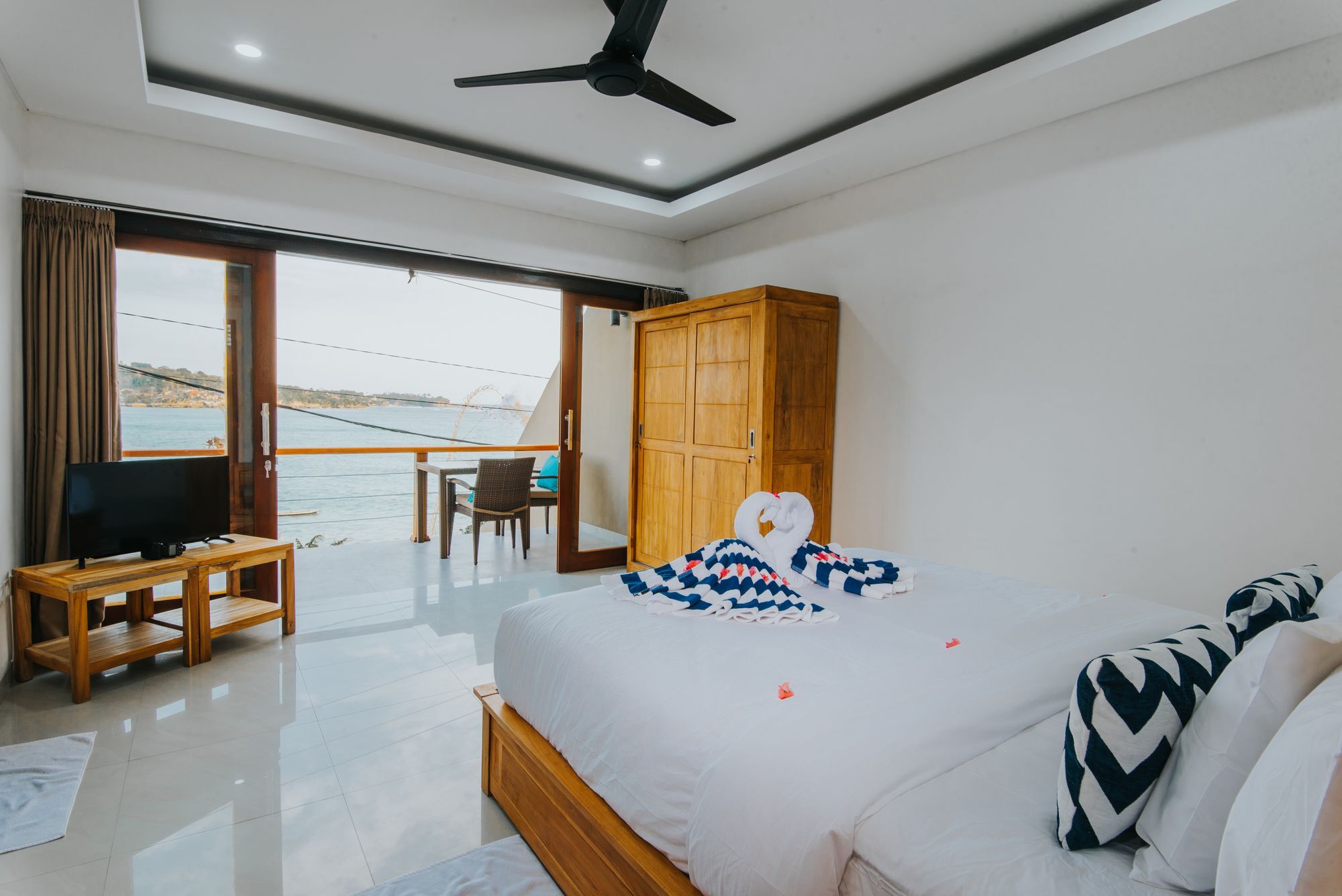 Secret Outlook Villa *