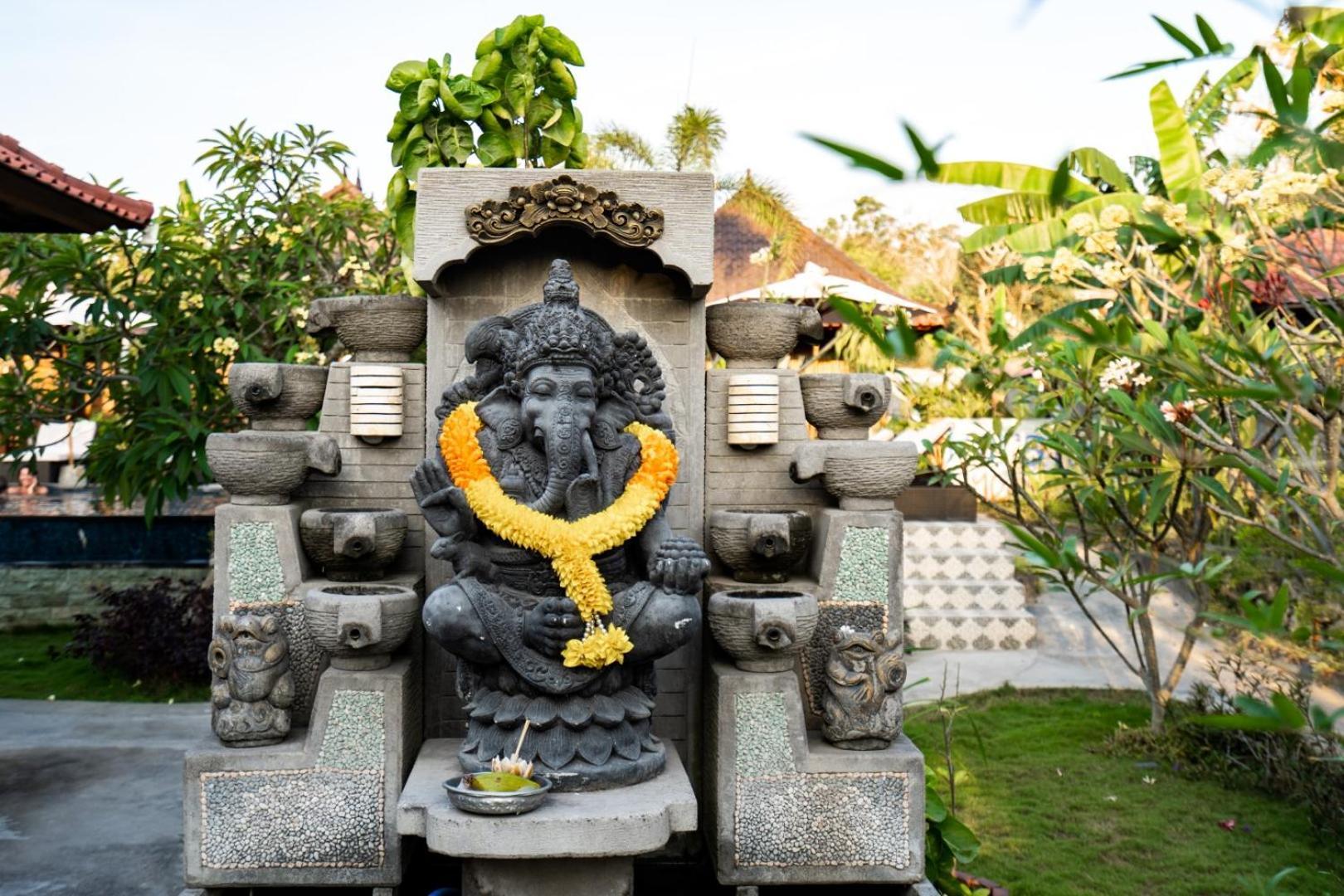 Karang Mas 3* Nusa Lembongan (Bali)