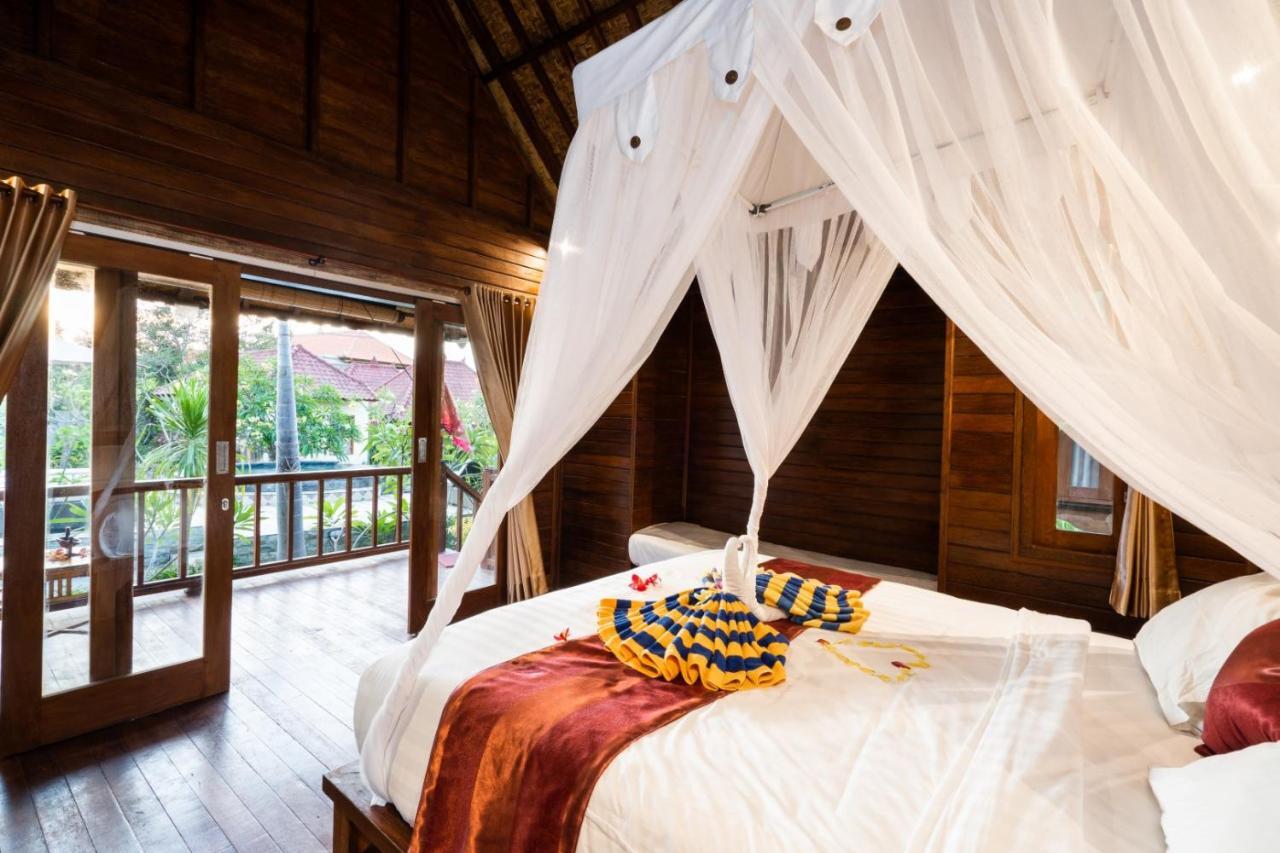 Holiday park Karang Mas 3*