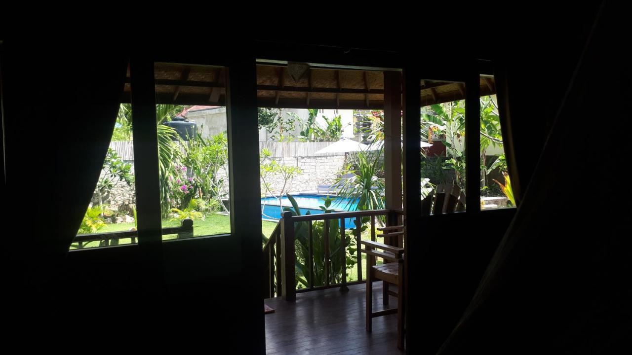 Gatri Hut 2* Nusa Lembongan (Bali)