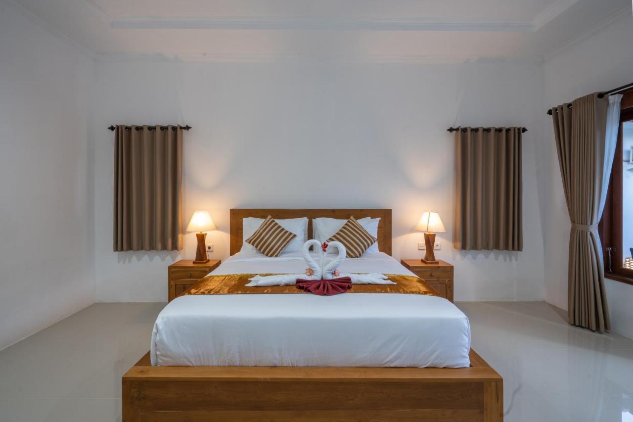 Nusa Indah Onai Hotel 3*
